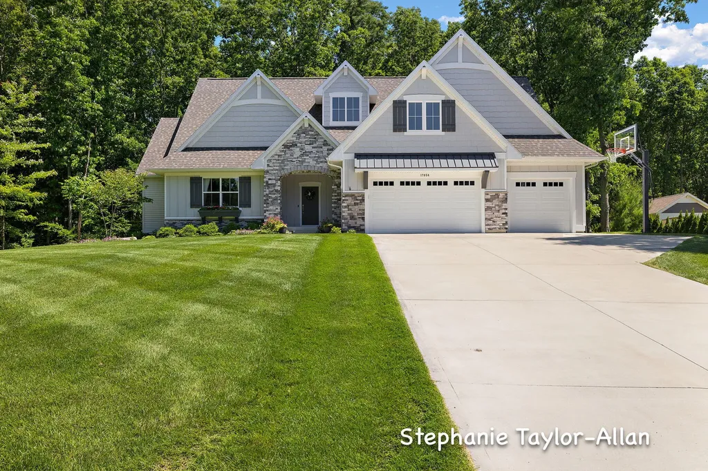 17056 Legacy Drive Grand Haven Charter Township MI 49460