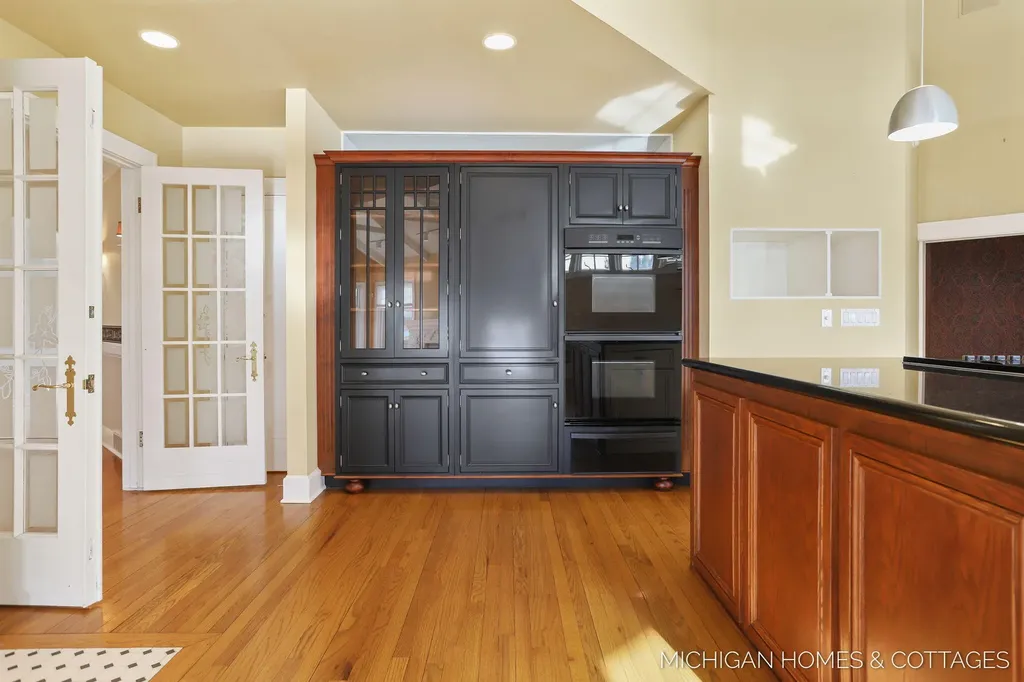 714 N Shore Drive Park Township MI 49424