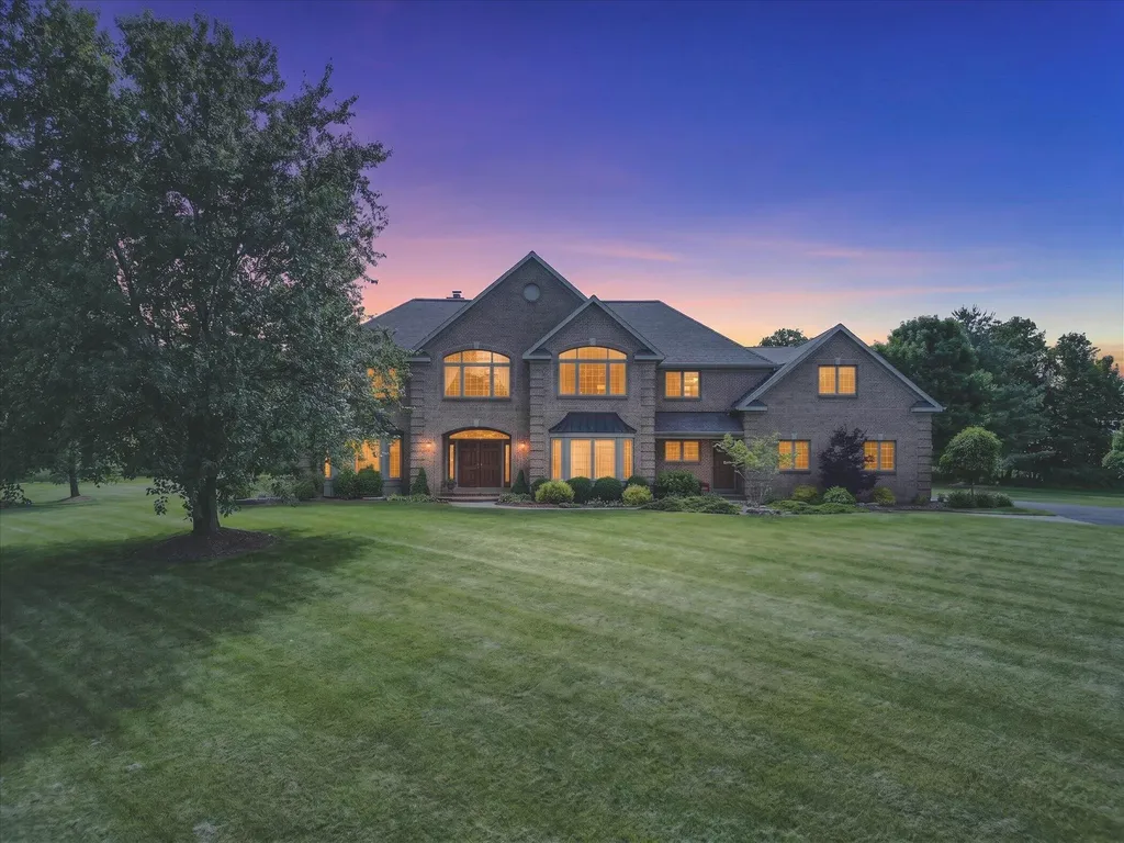 9425 Ravine Ridge Drive SE Caledonia Township MI 49316