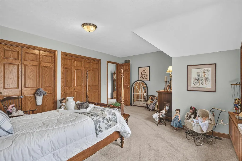 9425 Ravine Ridge Drive SE Caledonia Township MI 49316