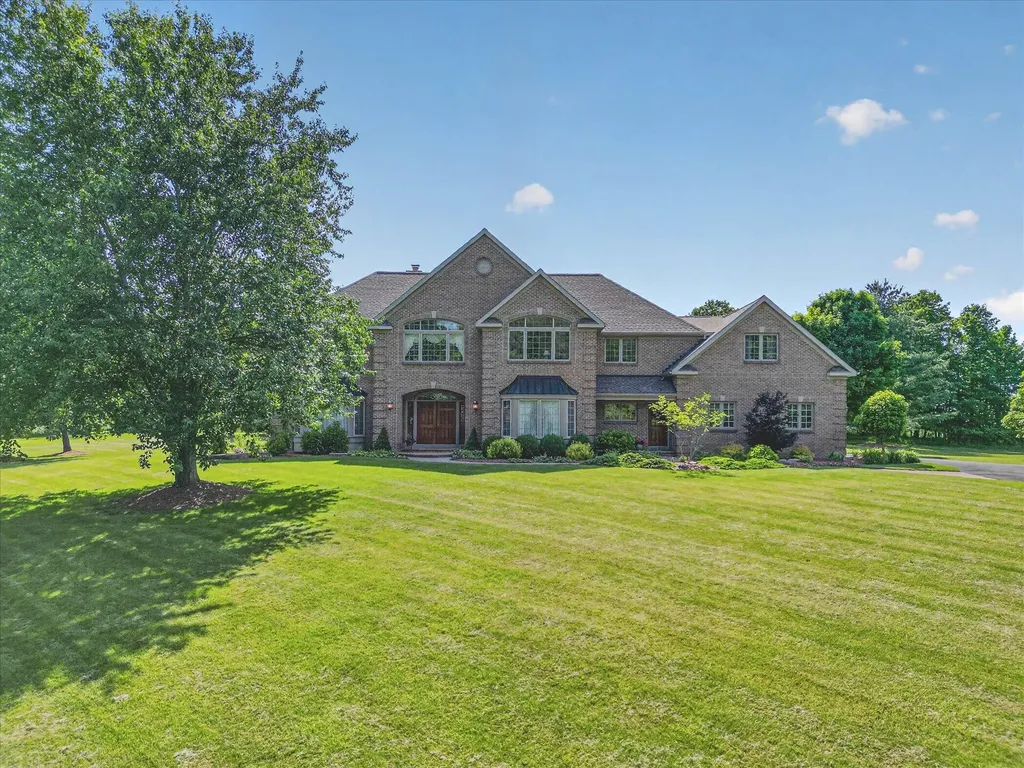 9425 Ravine Ridge Drive SE Caledonia Township MI 49316
