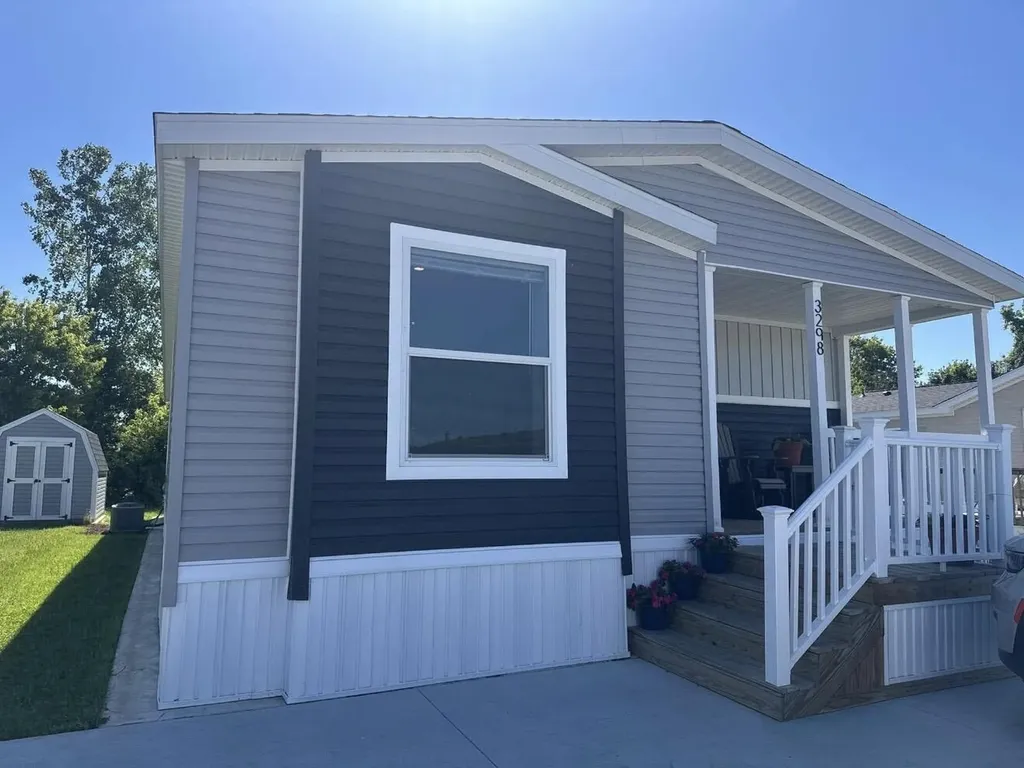 3298 Hillcrest Way Zeeland Charter Township MI 49464