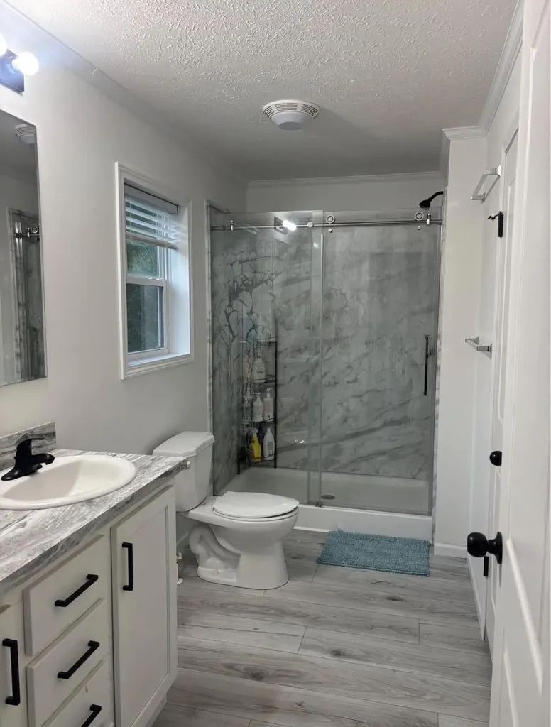 3298 Hillcrest Way Zeeland Charter Township MI 49464