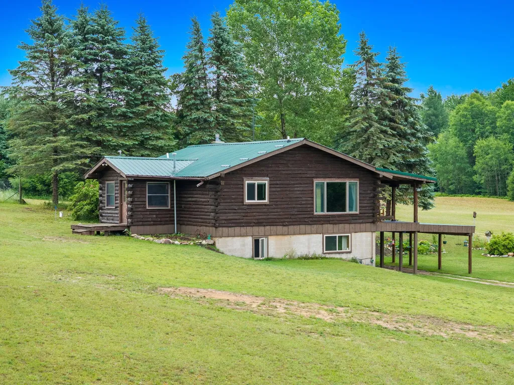 9191 W 34 Road Slagle Township MI 49638