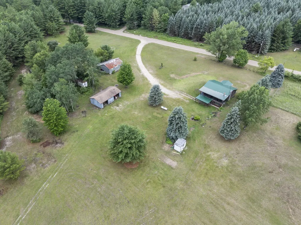 9191 W 34 Road Slagle Township MI 49638