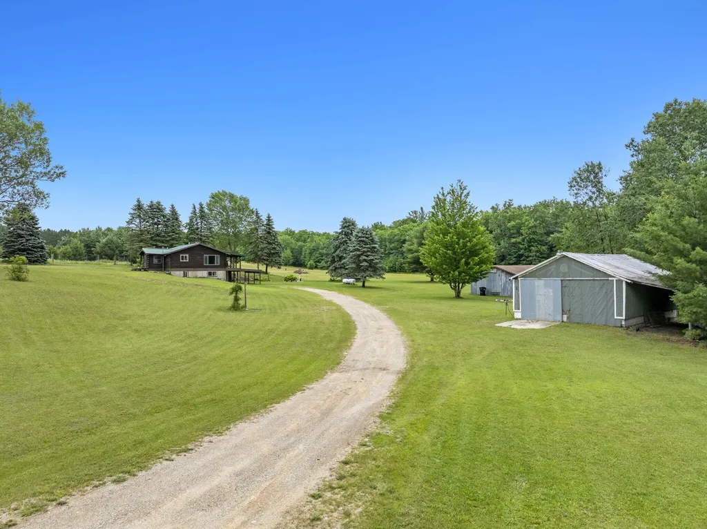 9191 W 34 Road Slagle Township MI 49638
