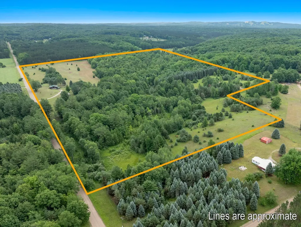 9191 W 34 Road Slagle Township MI 49638