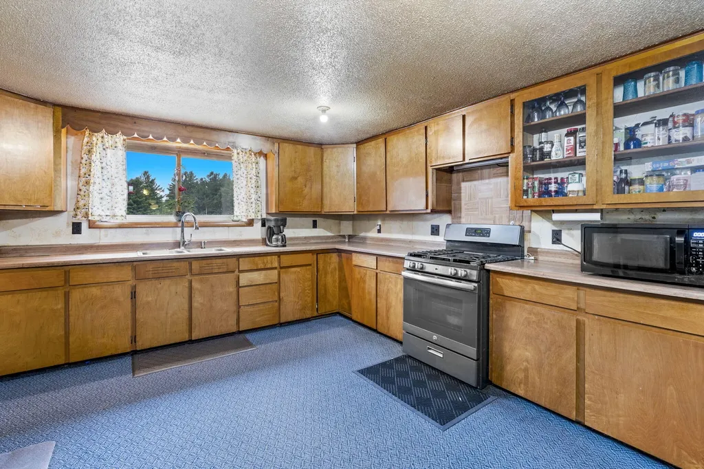 9191 W 34 Road Slagle Township MI 49638
