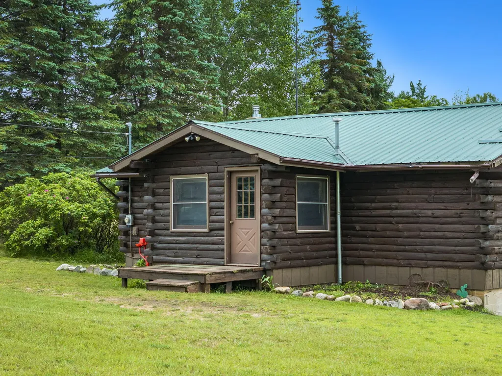 9191 W 34 Road Slagle Township MI 49638