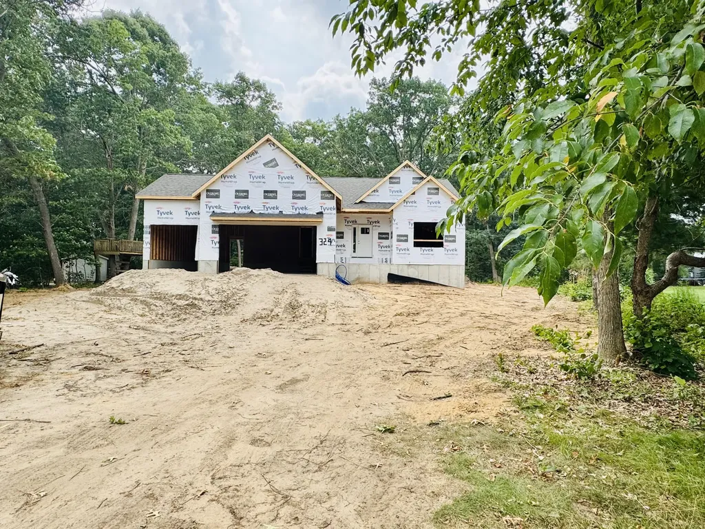 324 Hazelwood Court Muskegon Charter Township MI 49442