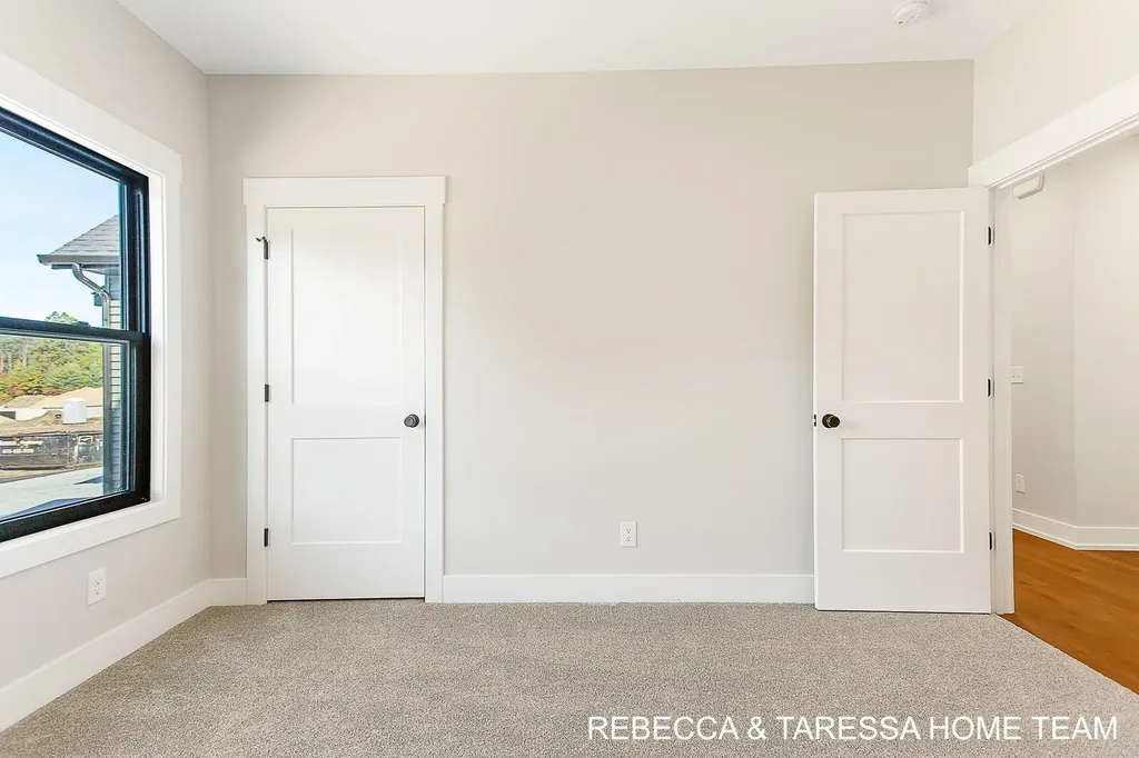 324 Hazelwood Court Muskegon Charter Township MI 49442