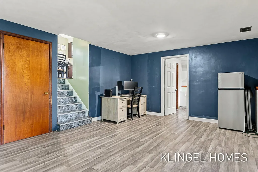 1144 Oakes Avenue Grand Haven City MI 49417