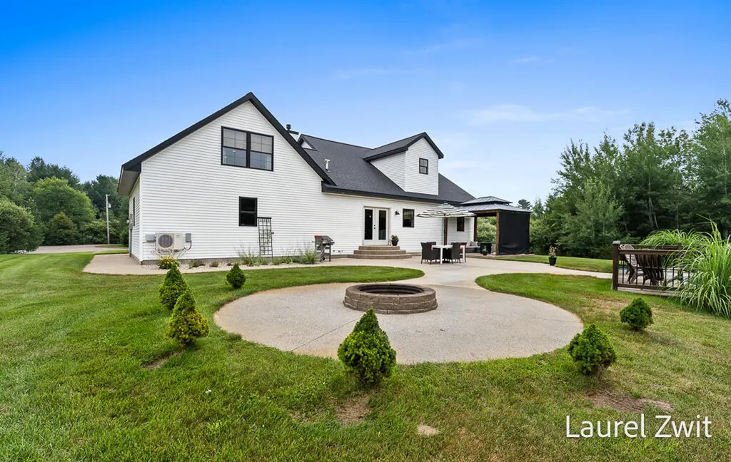 2281 N Green Creek Road Fruitland Township MI 49445