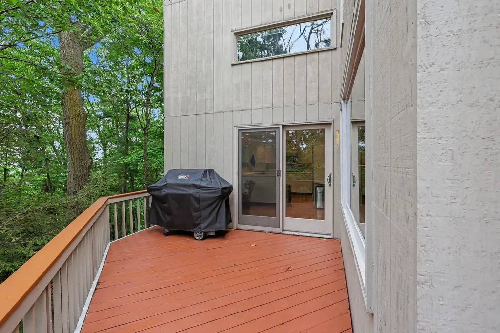 17950 Holcomb Road Grand Haven Charter Township MI 49417