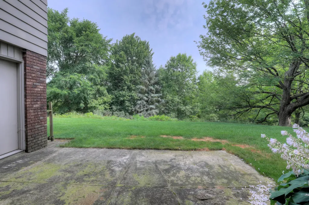 8691 Summit Court Zeeland Charter Township MI 49464