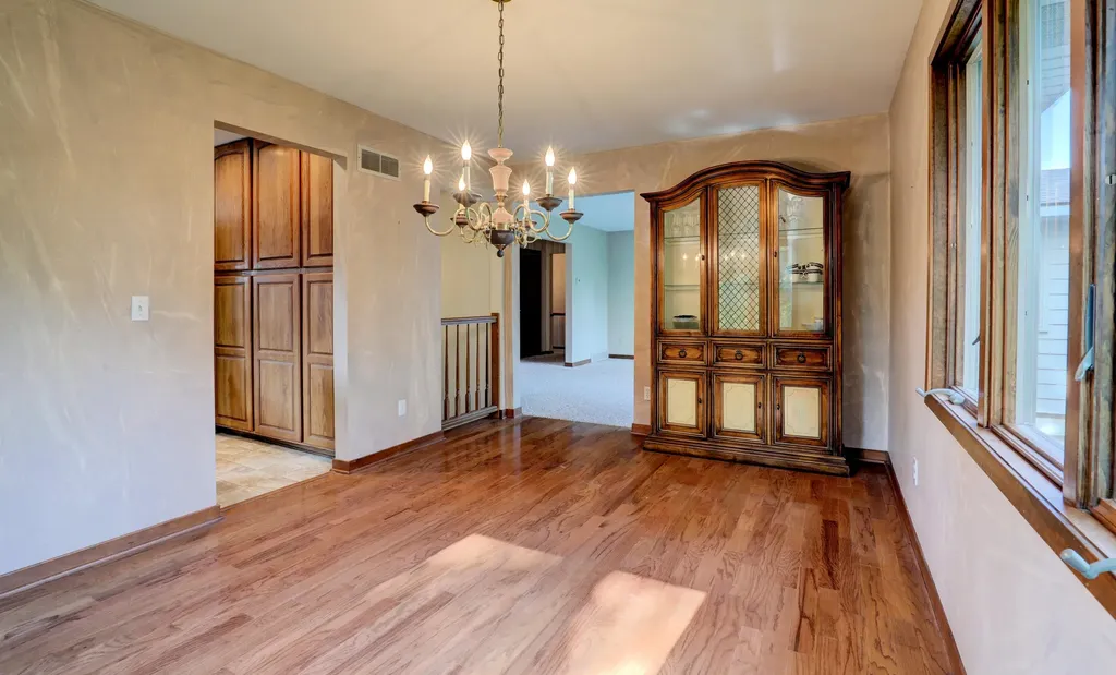 8691 Summit Court Zeeland Charter Township MI 49464