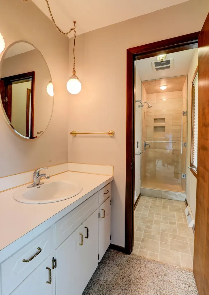 8691 Summit Court Zeeland Charter Township MI 49464