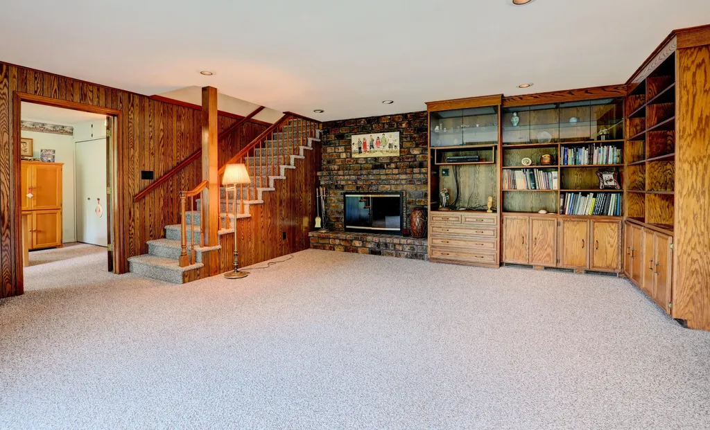 8691 Summit Court Zeeland Charter Township MI 49464
