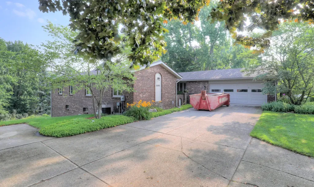 8691 Summit Court Zeeland Charter Township MI 49464