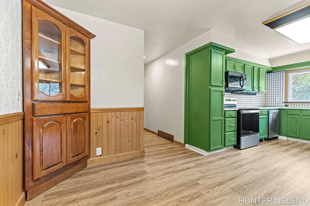 840 Andree Road Laketon Township MI 49445
