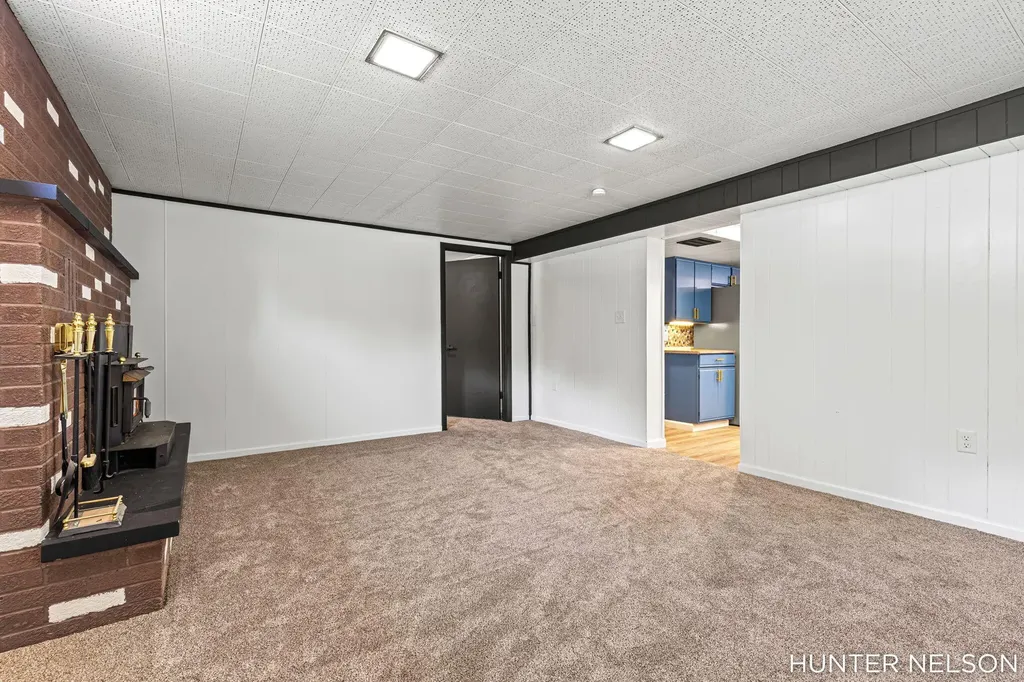 840 Andree Road Laketon Township MI 49445