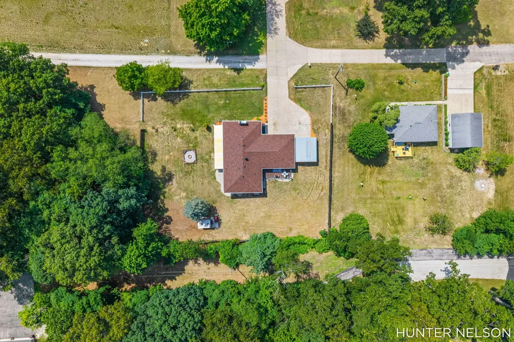840 Andree Road Laketon Township MI 49445