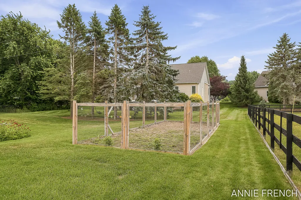 6390 147th Avenue Laketown Township MI 49423