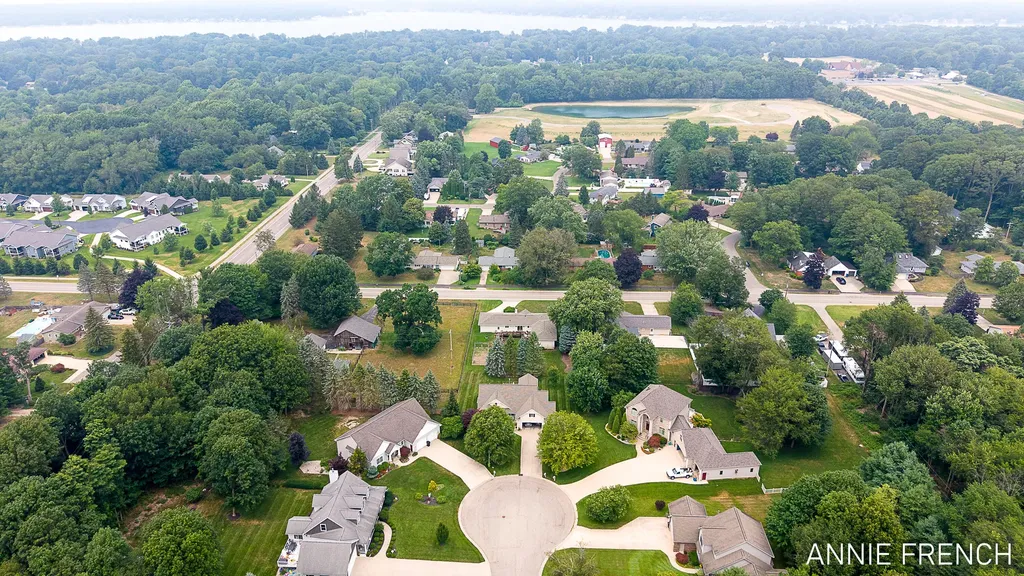 6390 147th Avenue Laketown Township MI 49423
