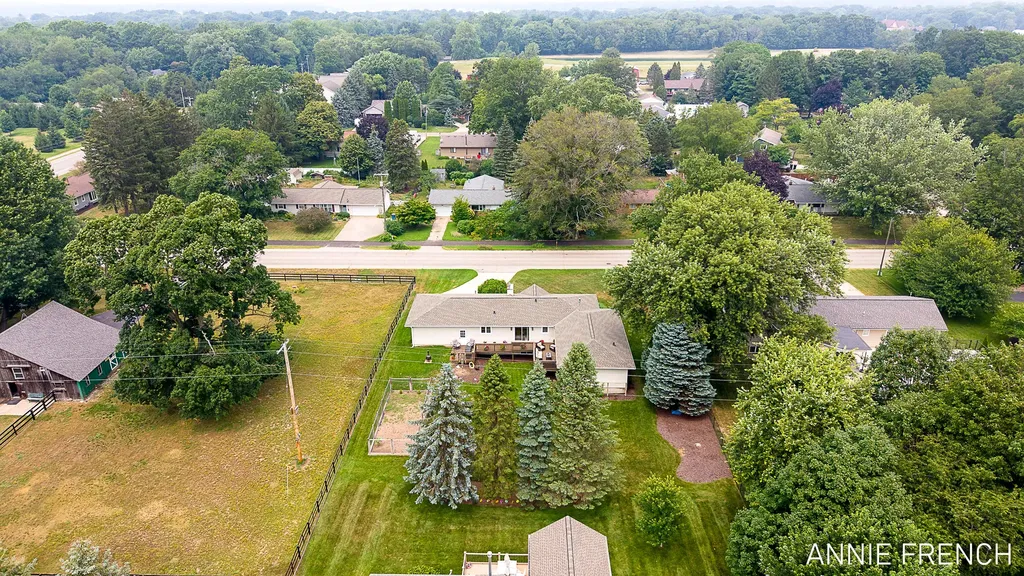 6390 147th Avenue Laketown Township MI 49423
