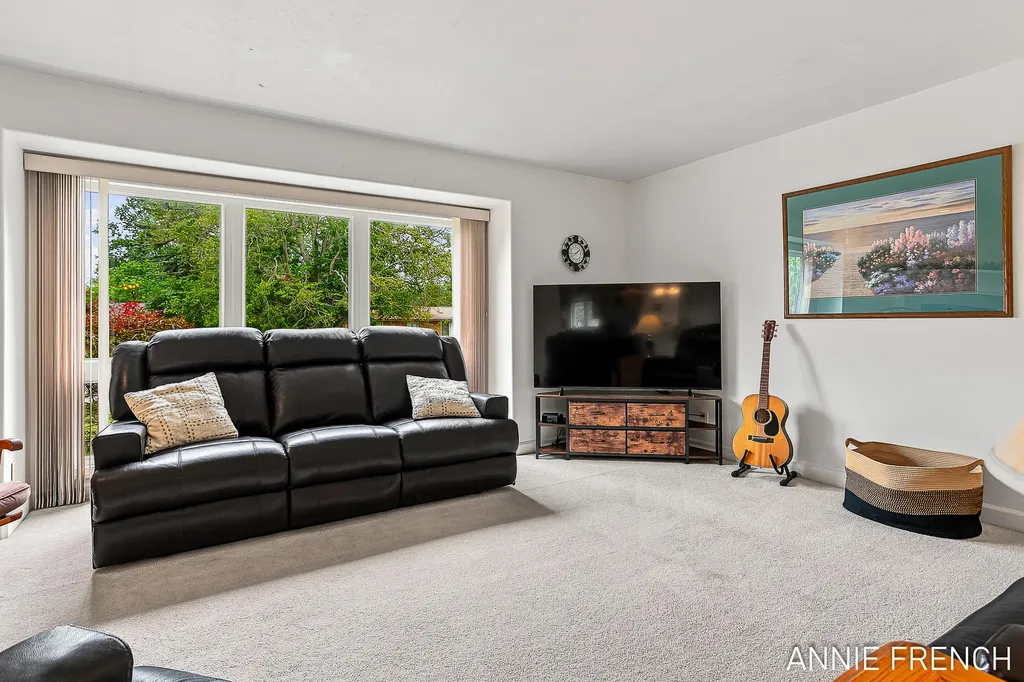 6390 147th Avenue Laketown Township MI 49423