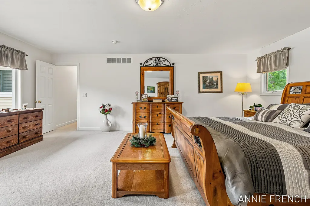6390 147th Avenue Laketown Township MI 49423
