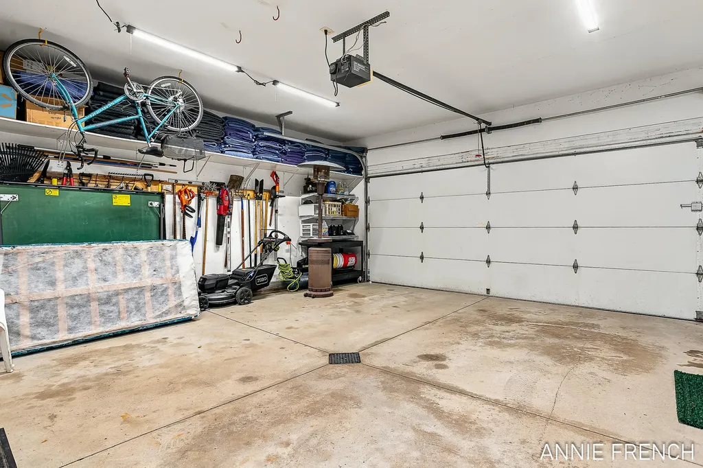 6390 147th Avenue Laketown Township MI 49423