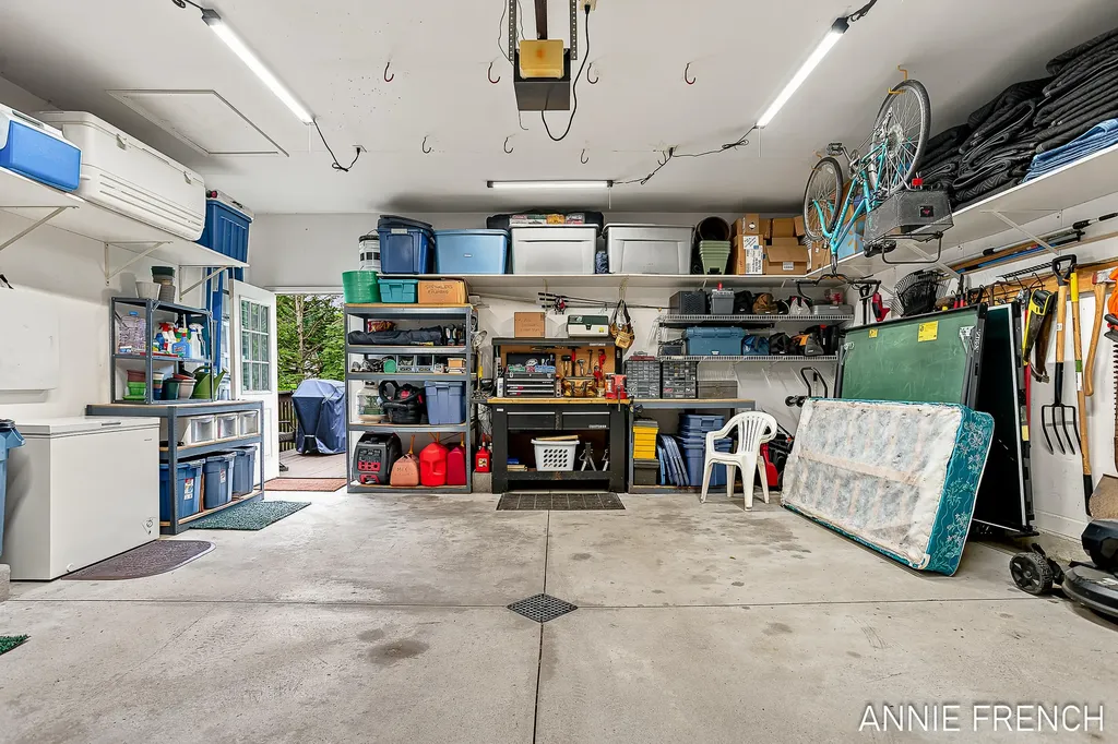6390 147th Avenue Laketown Township MI 49423