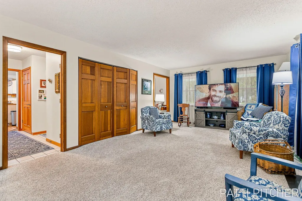 13369 Forest Park Drive Grand Haven Charter Township MI 49417