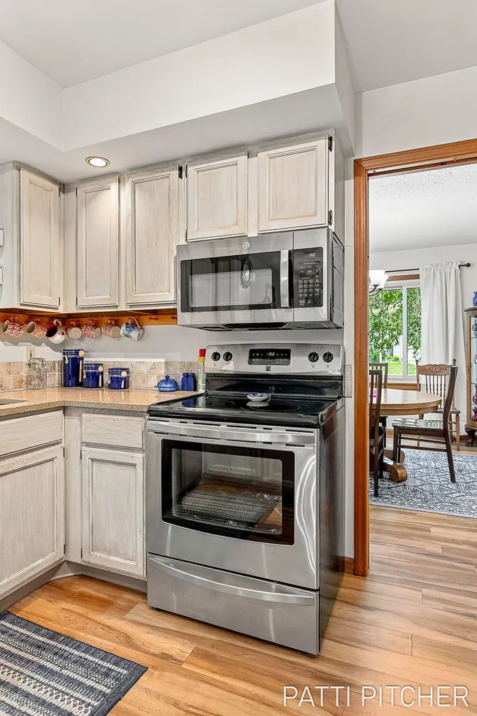 13369 Forest Park Drive Grand Haven Charter Township MI 49417