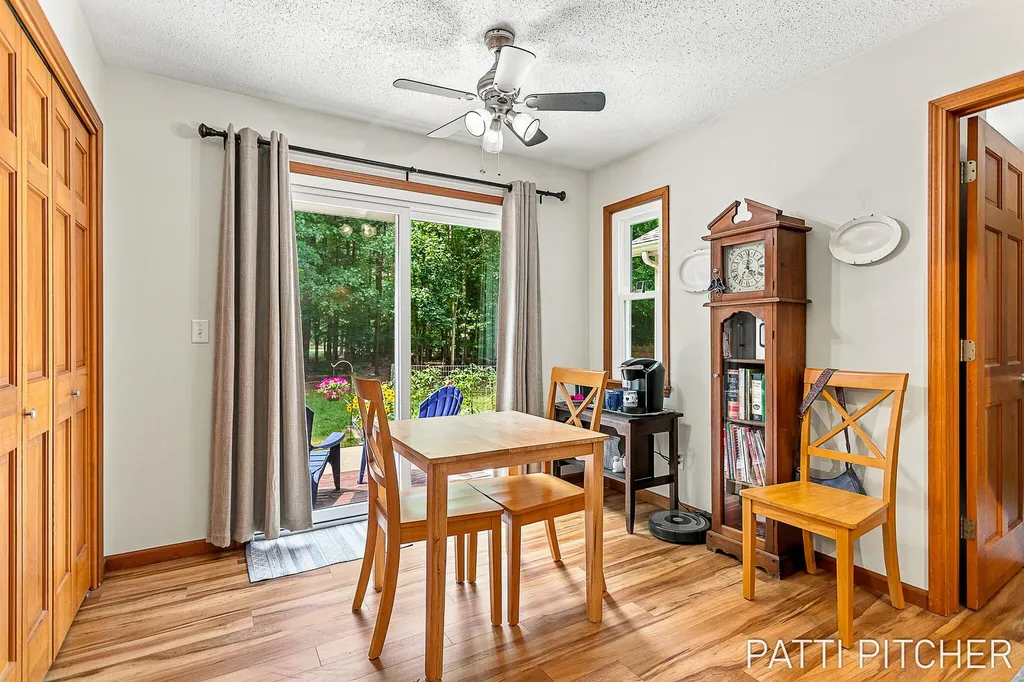 13369 Forest Park Drive Grand Haven Charter Township MI 49417