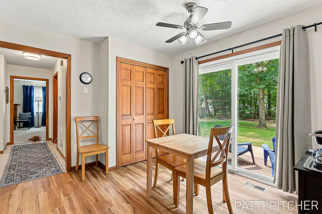 13369 Forest Park Drive Grand Haven Charter Township MI 49417