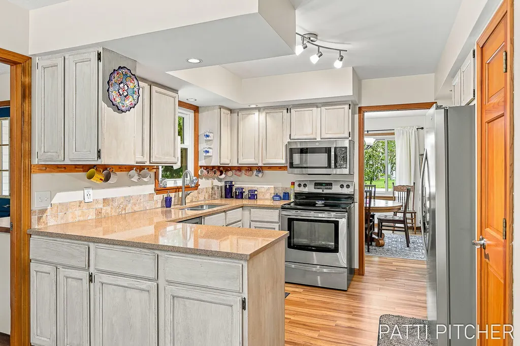 13369 Forest Park Drive Grand Haven Charter Township MI 49417