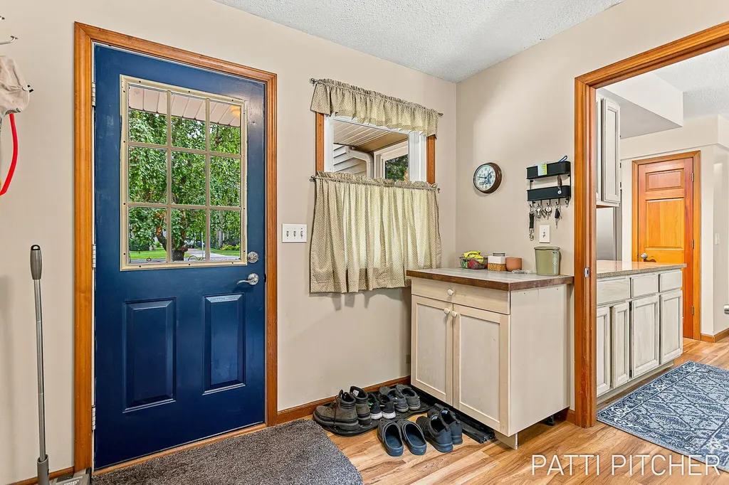 13369 Forest Park Drive Grand Haven Charter Township MI 49417