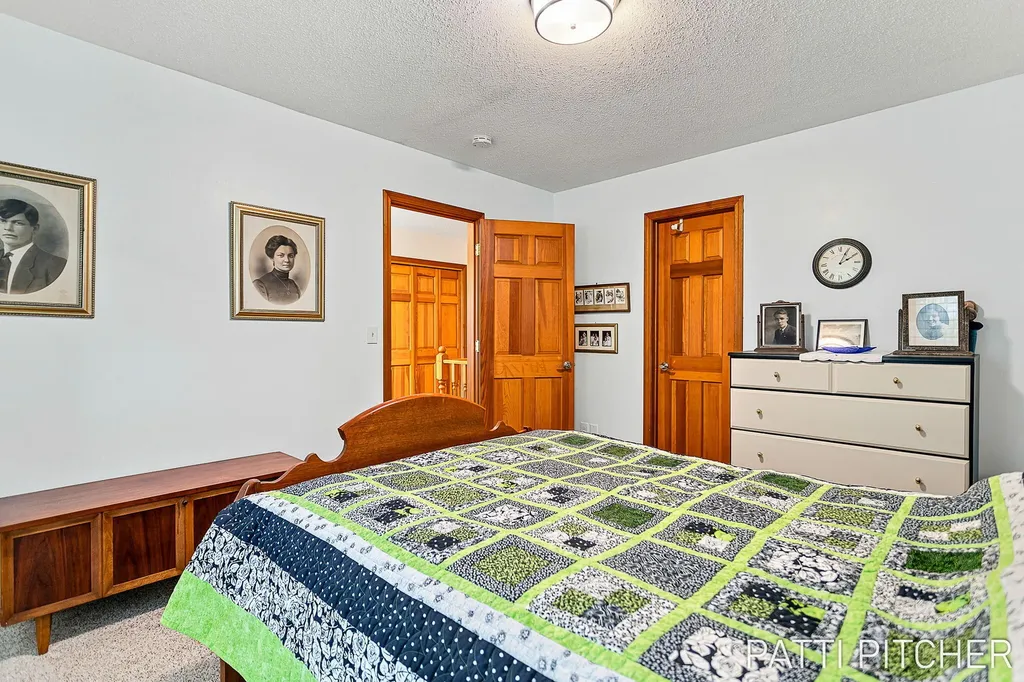 13369 Forest Park Drive Grand Haven Charter Township MI 49417