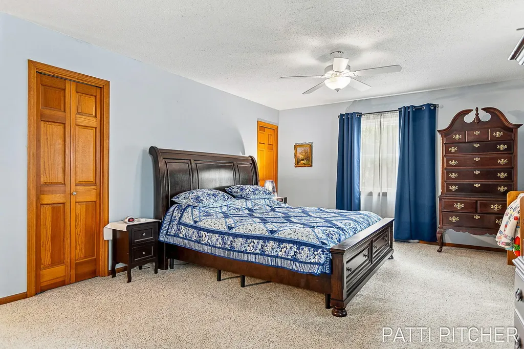 13369 Forest Park Drive Grand Haven Charter Township MI 49417
