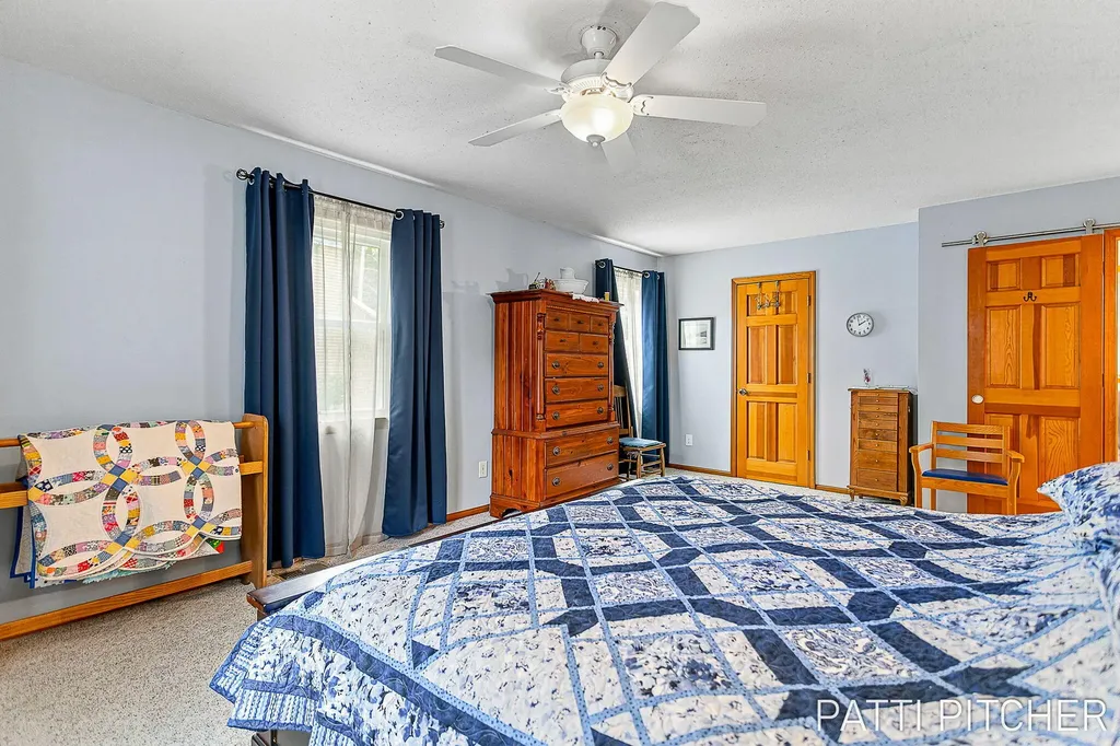 13369 Forest Park Drive Grand Haven Charter Township MI 49417