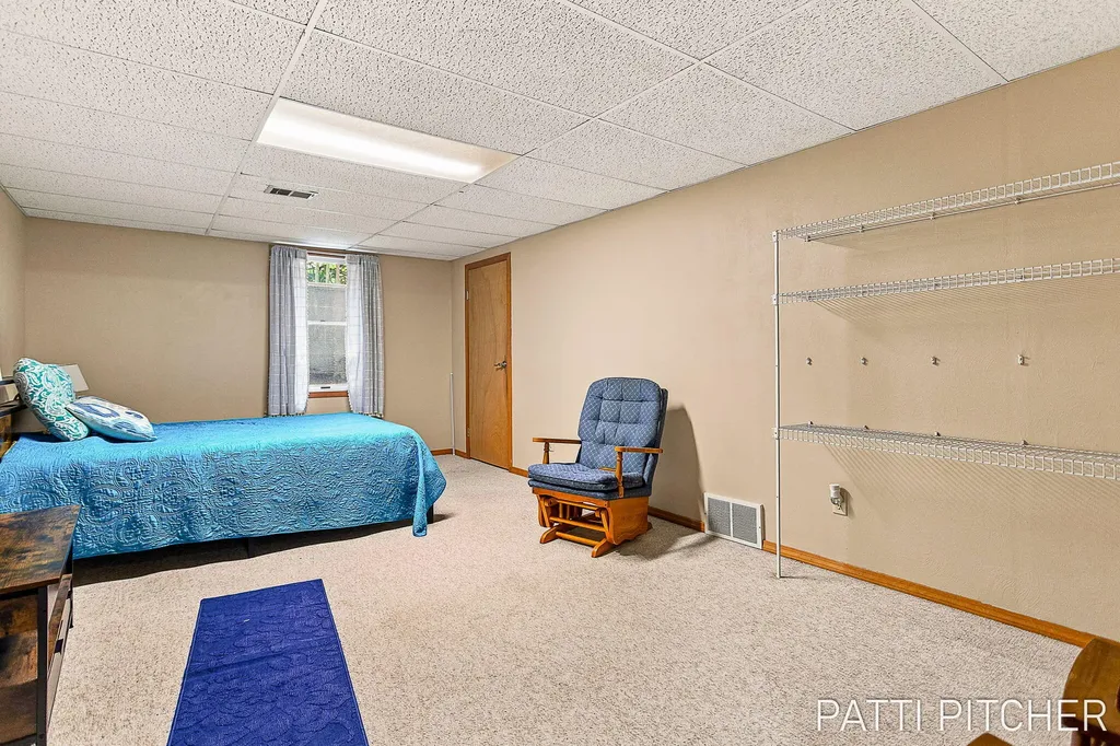 13369 Forest Park Drive Grand Haven Charter Township MI 49417