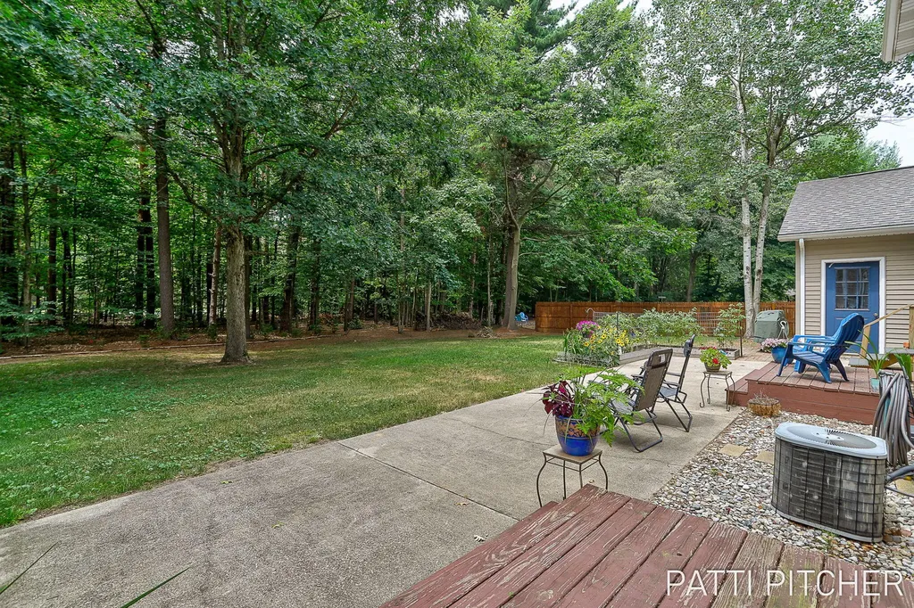 13369 Forest Park Drive Grand Haven Charter Township MI 49417