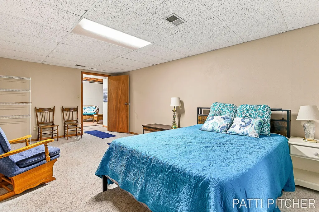 13369 Forest Park Drive Grand Haven Charter Township MI 49417