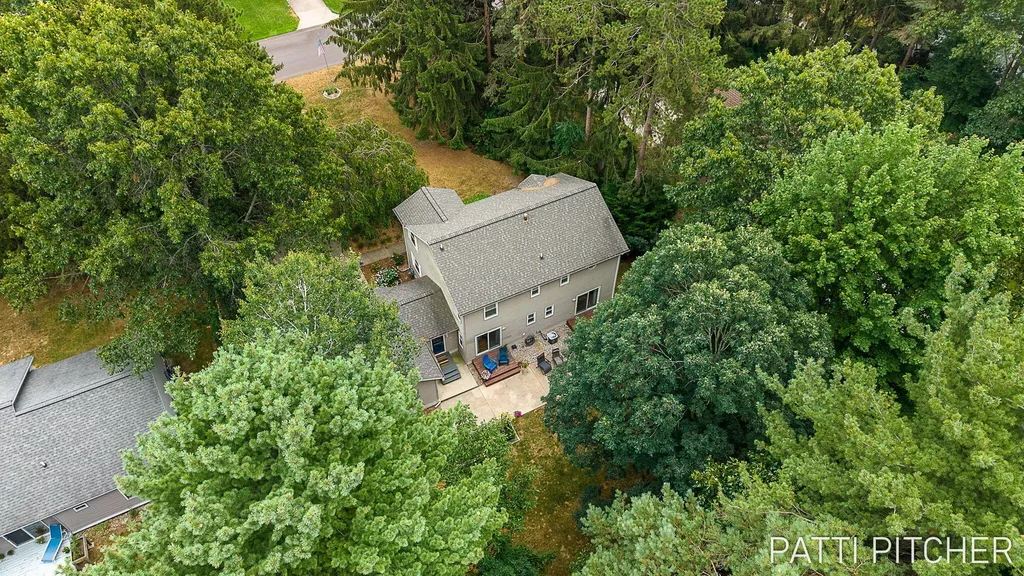 13369 Forest Park Drive Grand Haven Charter Township MI 49417