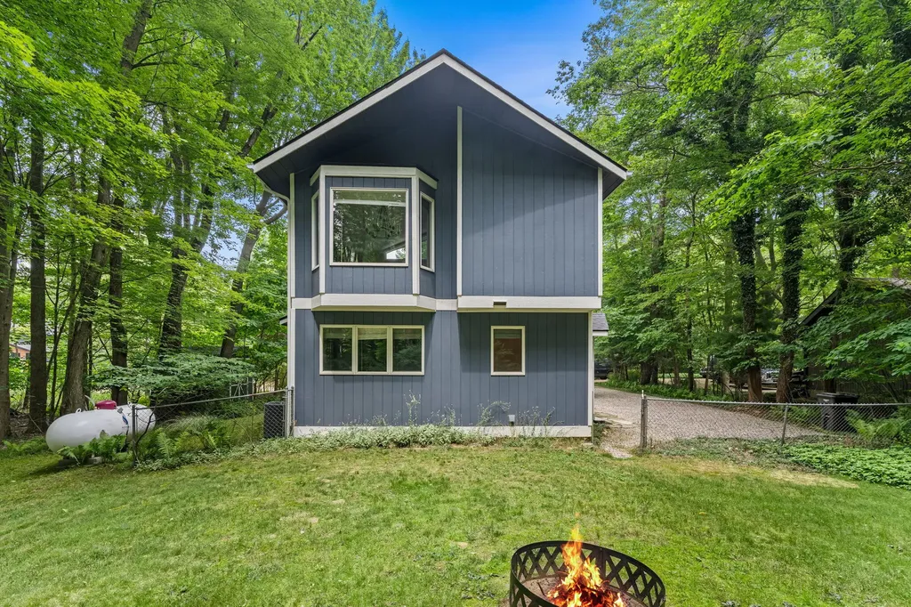 7126 Ridgeway Street Ganges Township MI 49408