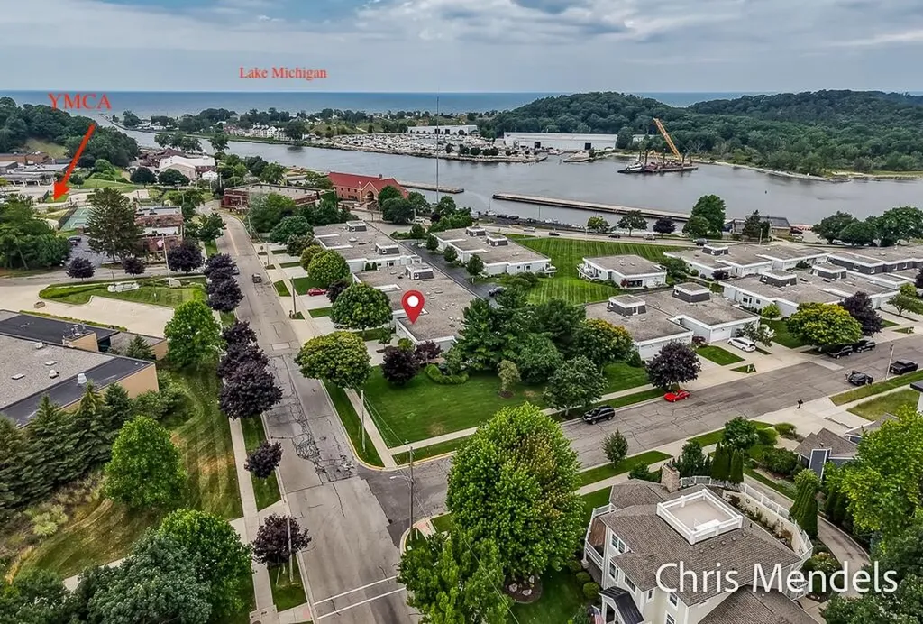29 Sherman Avenue Grand Haven City MI 49417