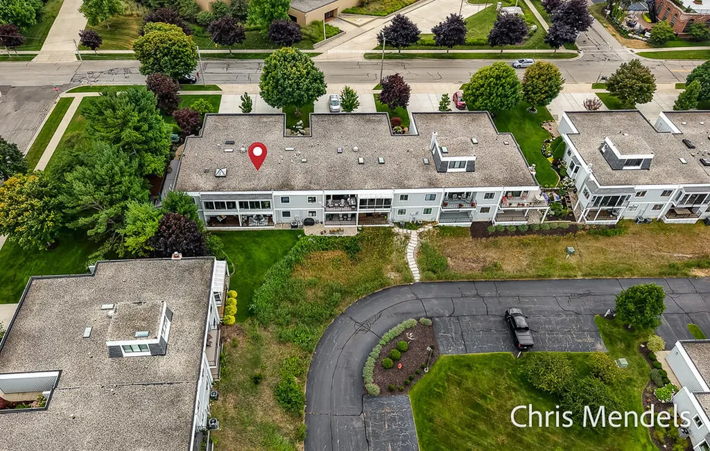 29 Sherman Avenue Grand Haven City MI 49417