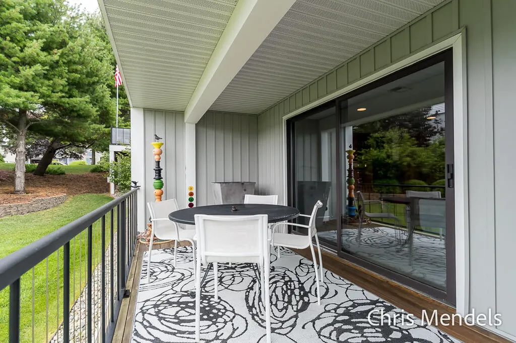29 Sherman Avenue Grand Haven City MI 49417